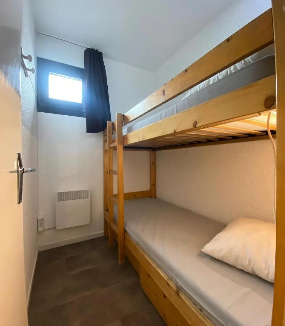 Residence Lac Du Lou - Val Thorens Location: Appartement De 38 M2 Au 7Eme Etage, Skis Aux Pieds, Balcon Expose Sud Mae-9021